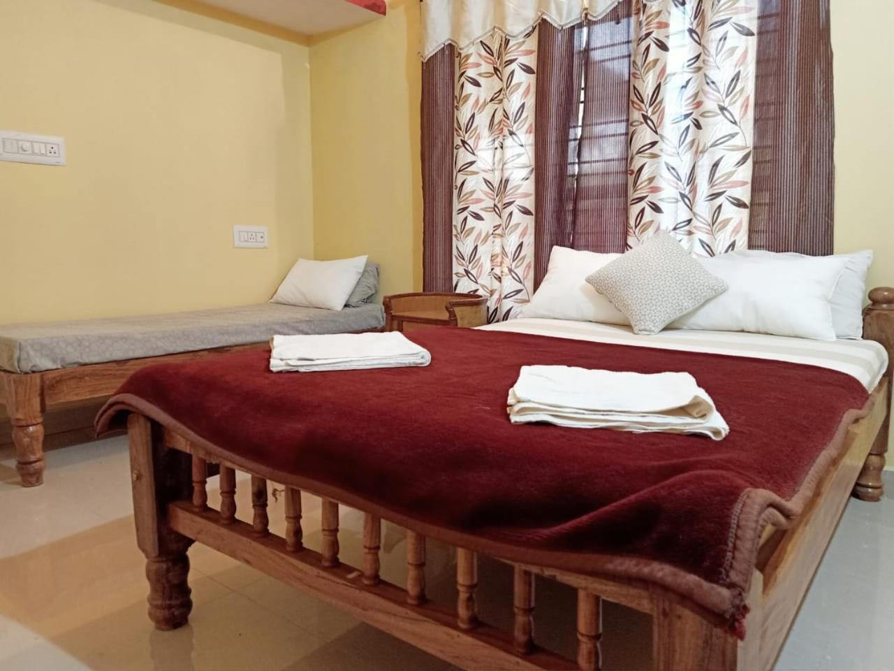 Samz Estate Stay 2Bhk Мадікері Екстер'єр фото